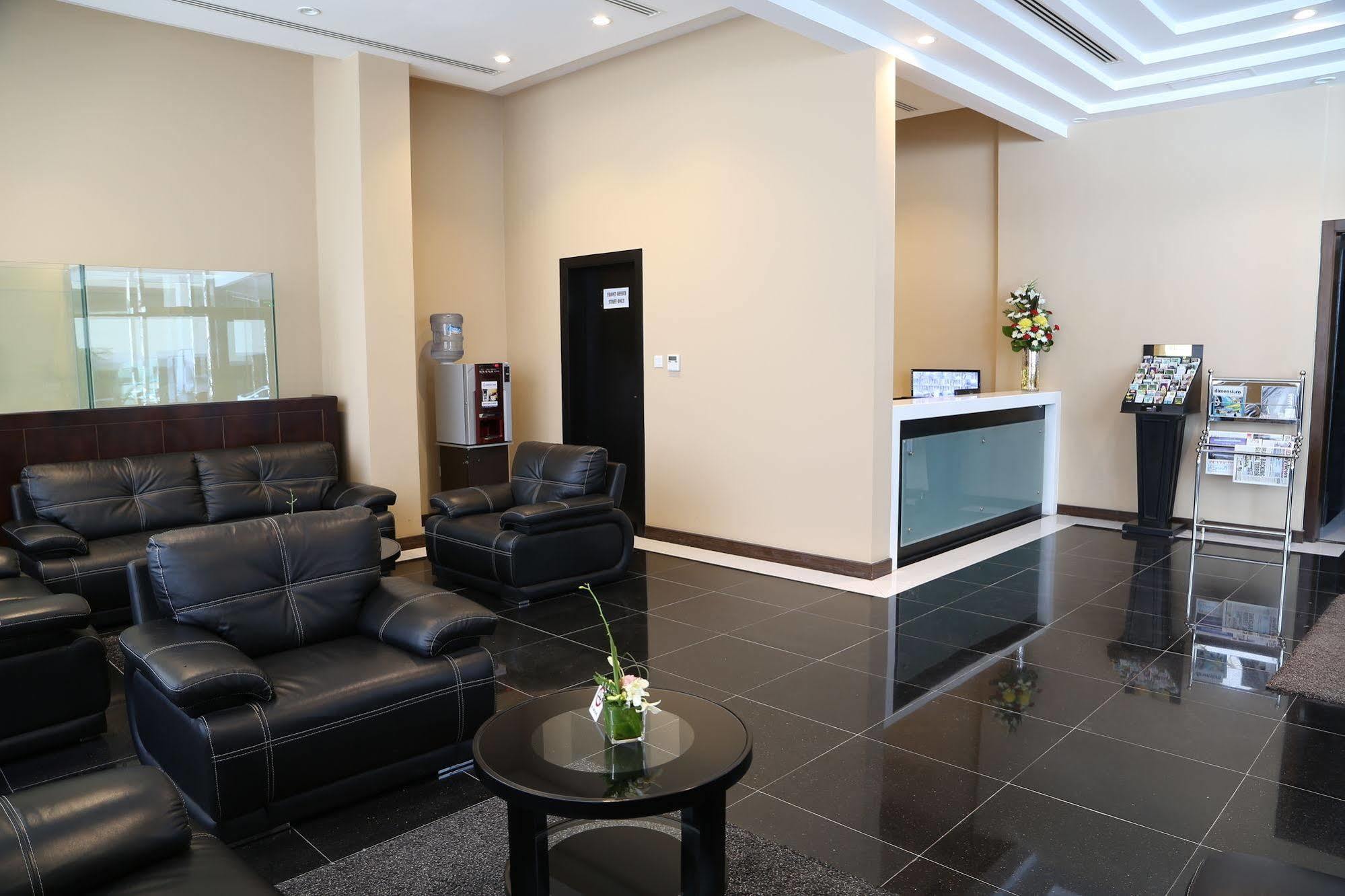 Belle Tower Luxury Apartments Манама Экстерьер фото