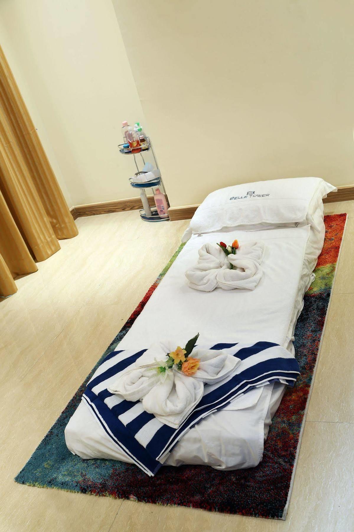 Belle Tower Luxury Apartments Манама Экстерьер фото