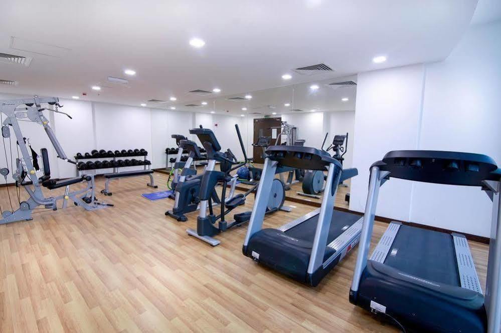 Belle Tower Luxury Apartments Манама Экстерьер фото